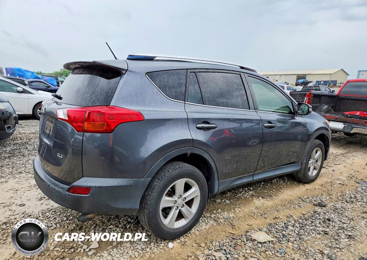 2013 Toyota Rav4 Xle VIN:JTMWFREV2DD011419 - 3