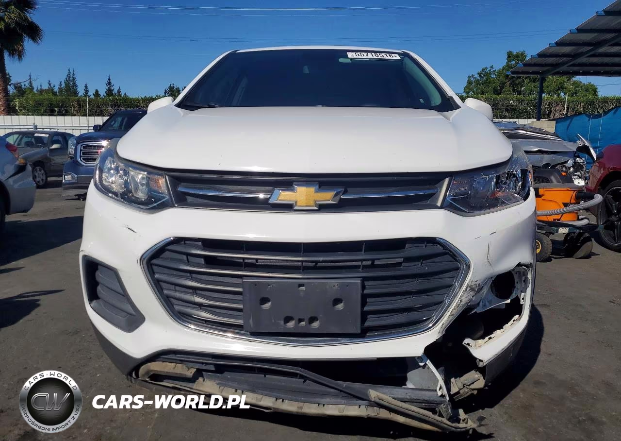2018 Chevrolet Trax Ls VIN:KL7CJKSB3JB701123 - 5