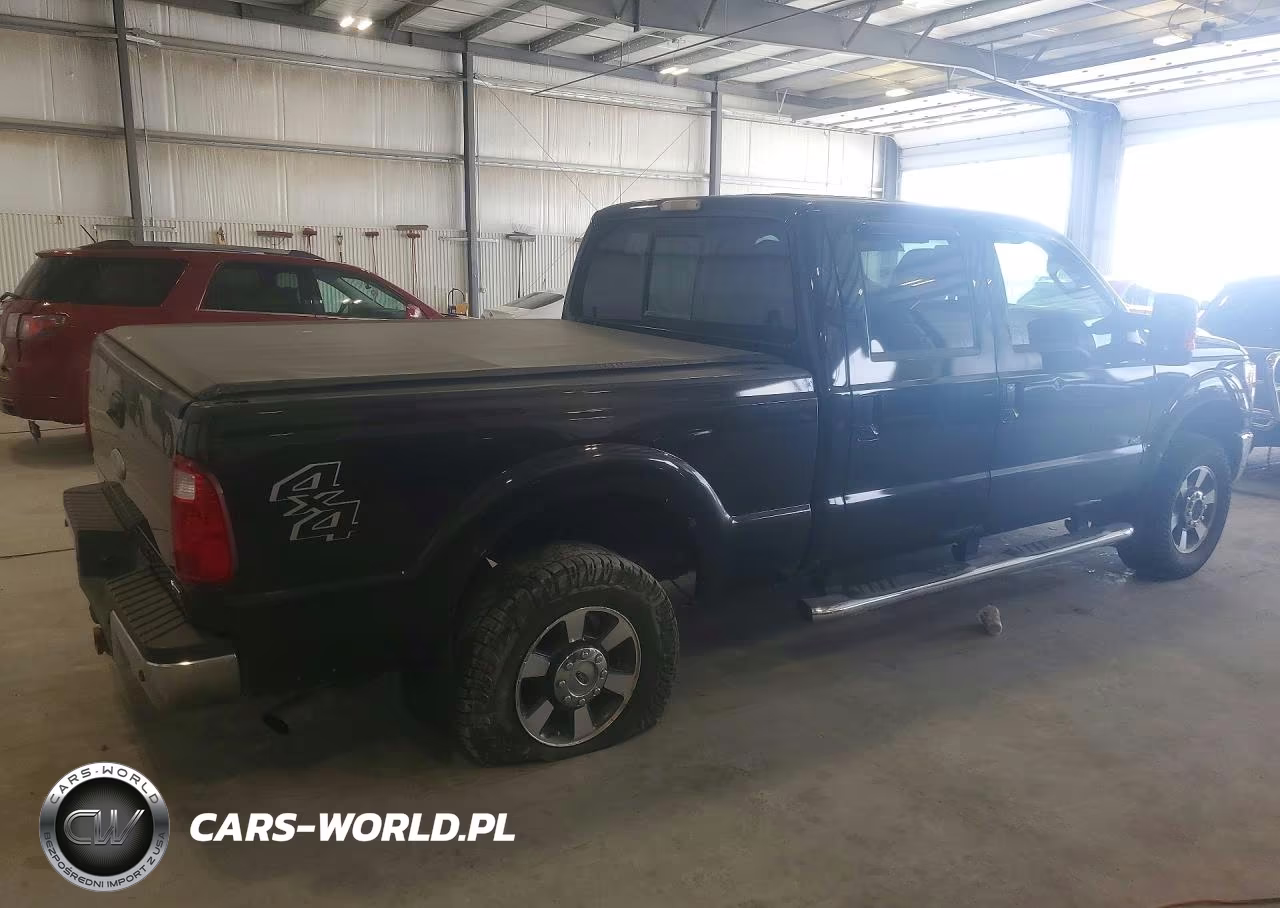 2011 Ford F250 Super Duty VIN:1FT7W2B63BEC51806 - 3