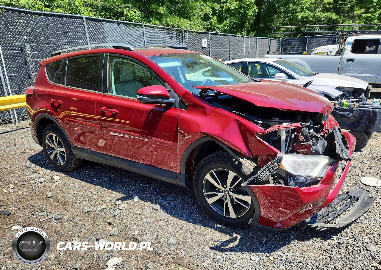 2018 Toyota Rav4 Xle VIN:2T3RFREVXJW722572 - 4