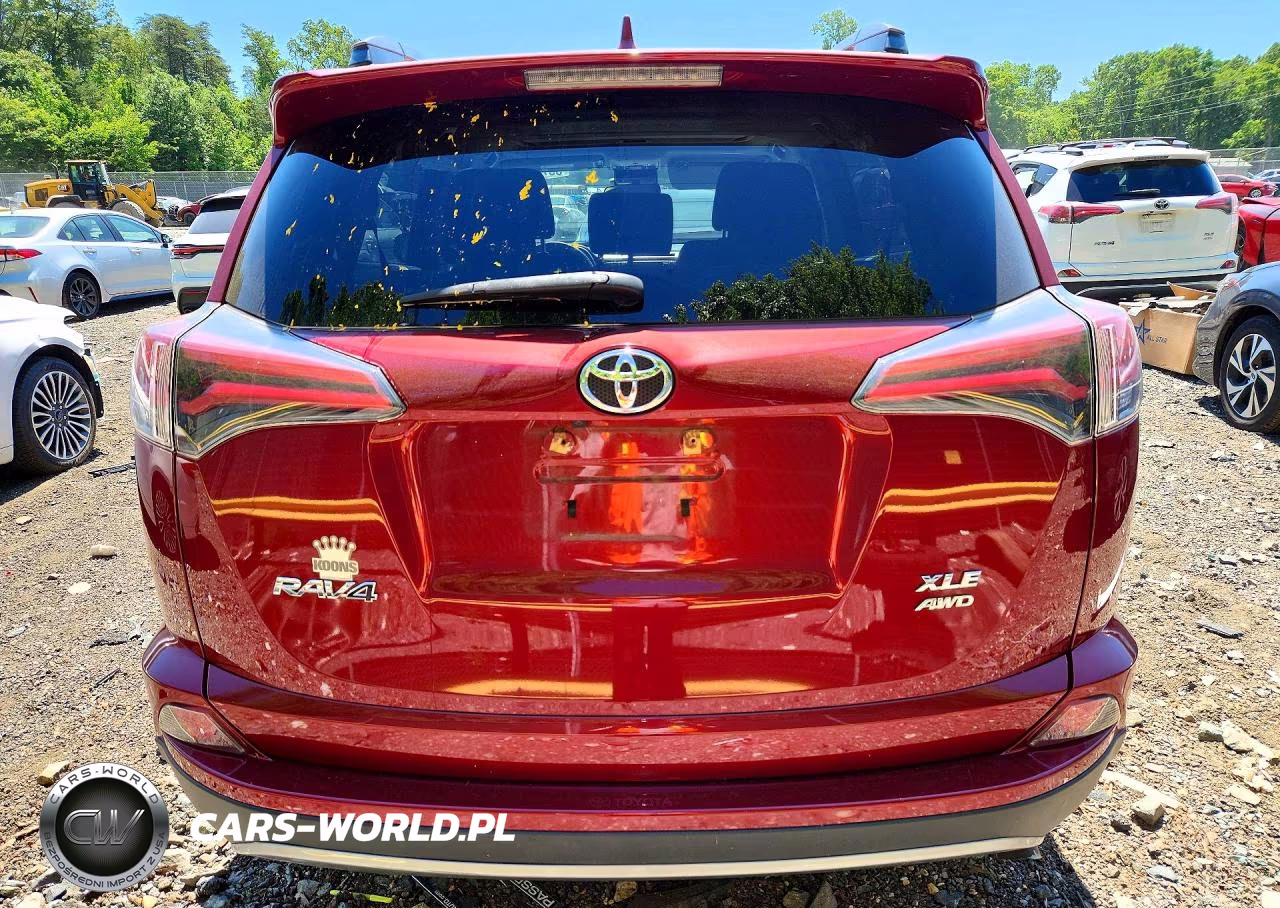 2018 Toyota Rav4 Xle VIN:2T3RFREVXJW722572 - 6