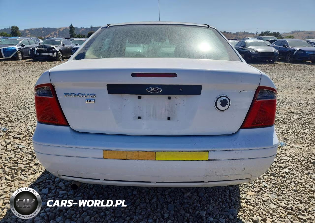 2007 Ford Focus Zx4 VIN:1FAHP34N57W330994 - 6