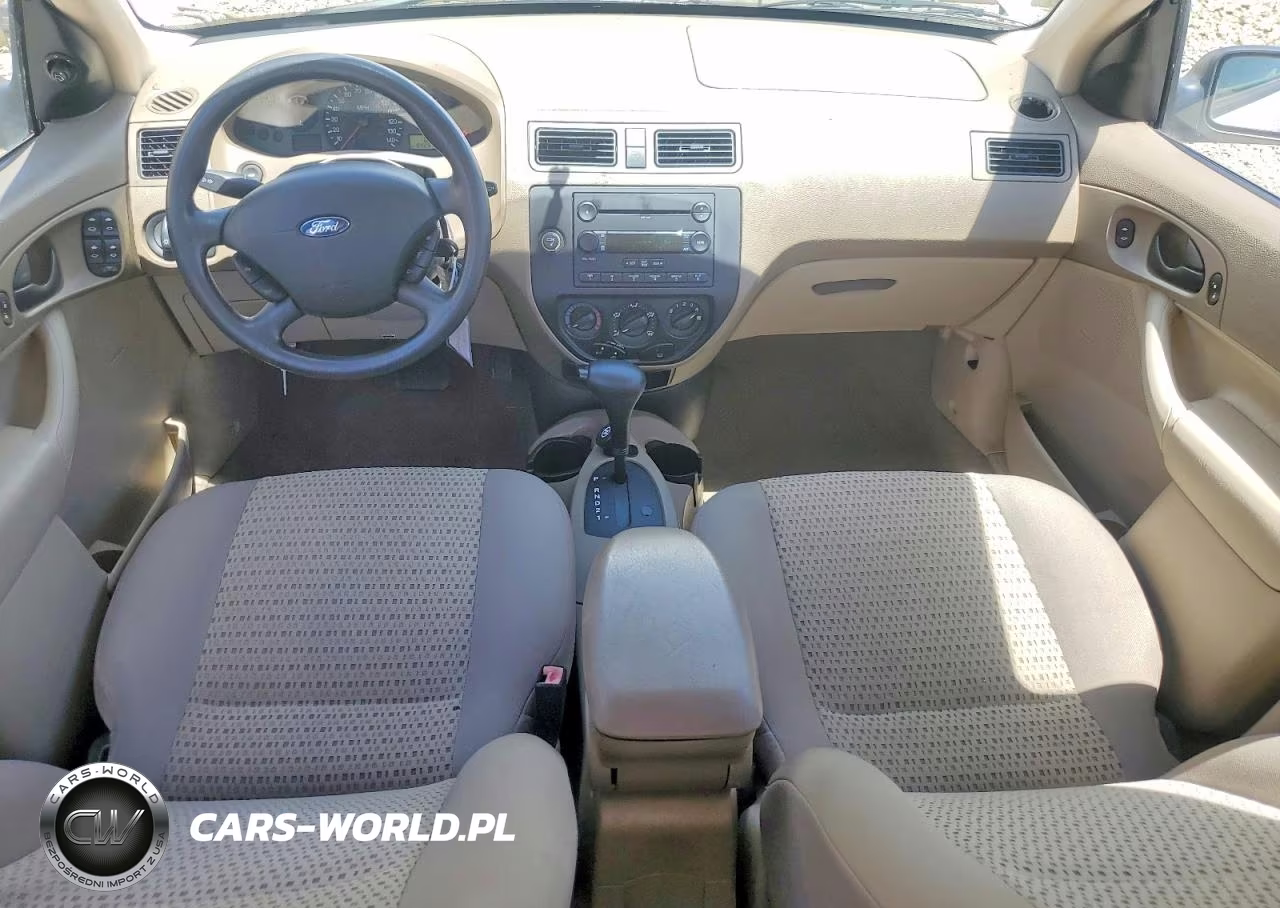 2007 Ford Focus Zx4 VIN:1FAHP34N57W330994 - 8