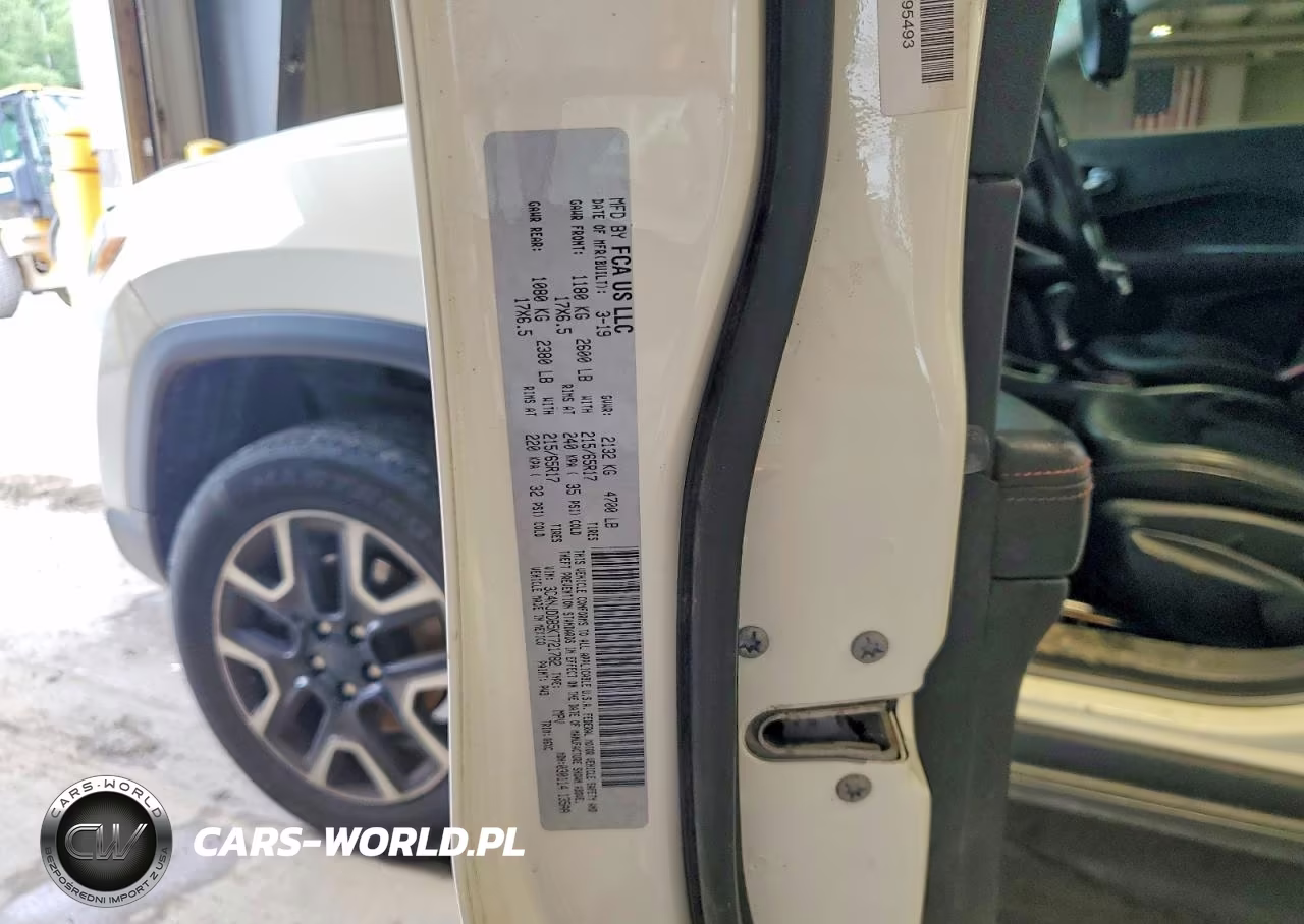 2019 Jeep Compass Trailhawk VIN:3C4NJDDB5KT721782 - 13