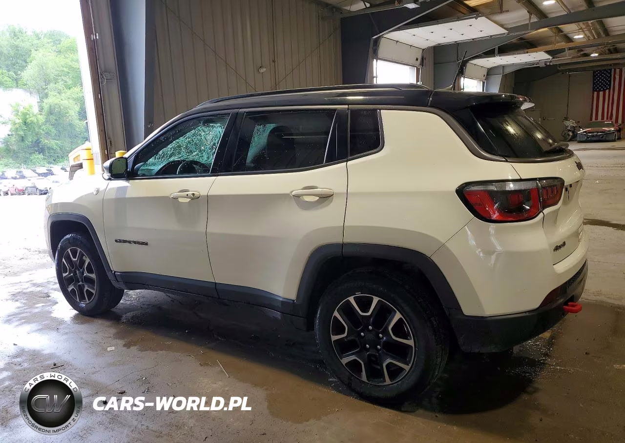 2019 Jeep Compass Trailhawk VIN:3C4NJDDB5KT721782 - 2