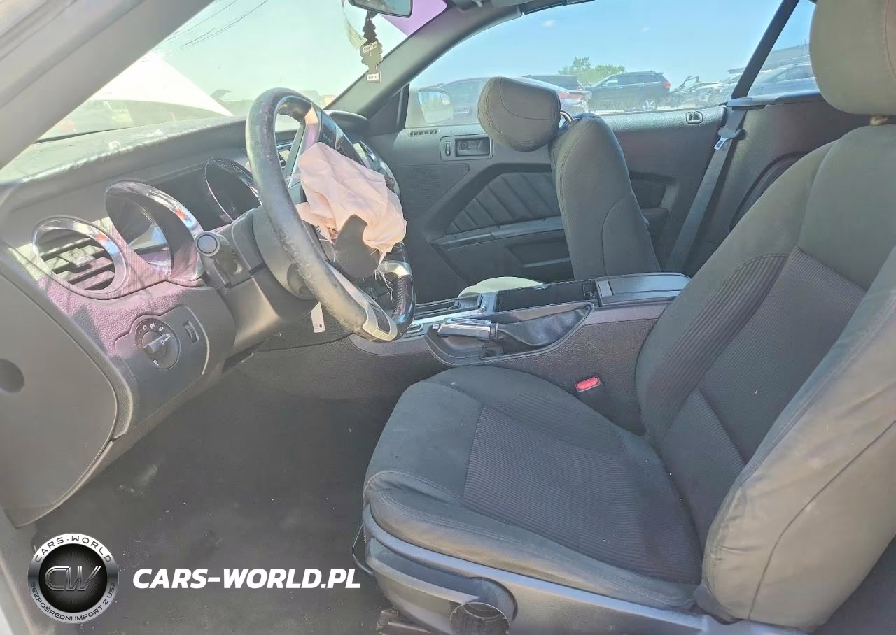 2014 Ford Mustang VIN:1ZVBP8EM2E5208418 - 7