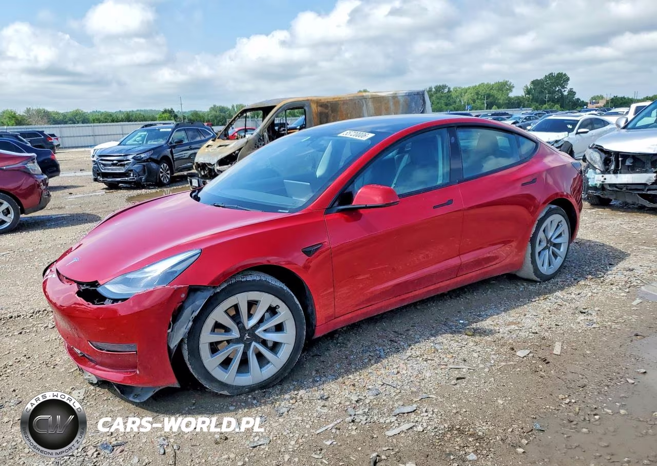 2022 Tesla Model 3 – zdjęcie 1 z 12