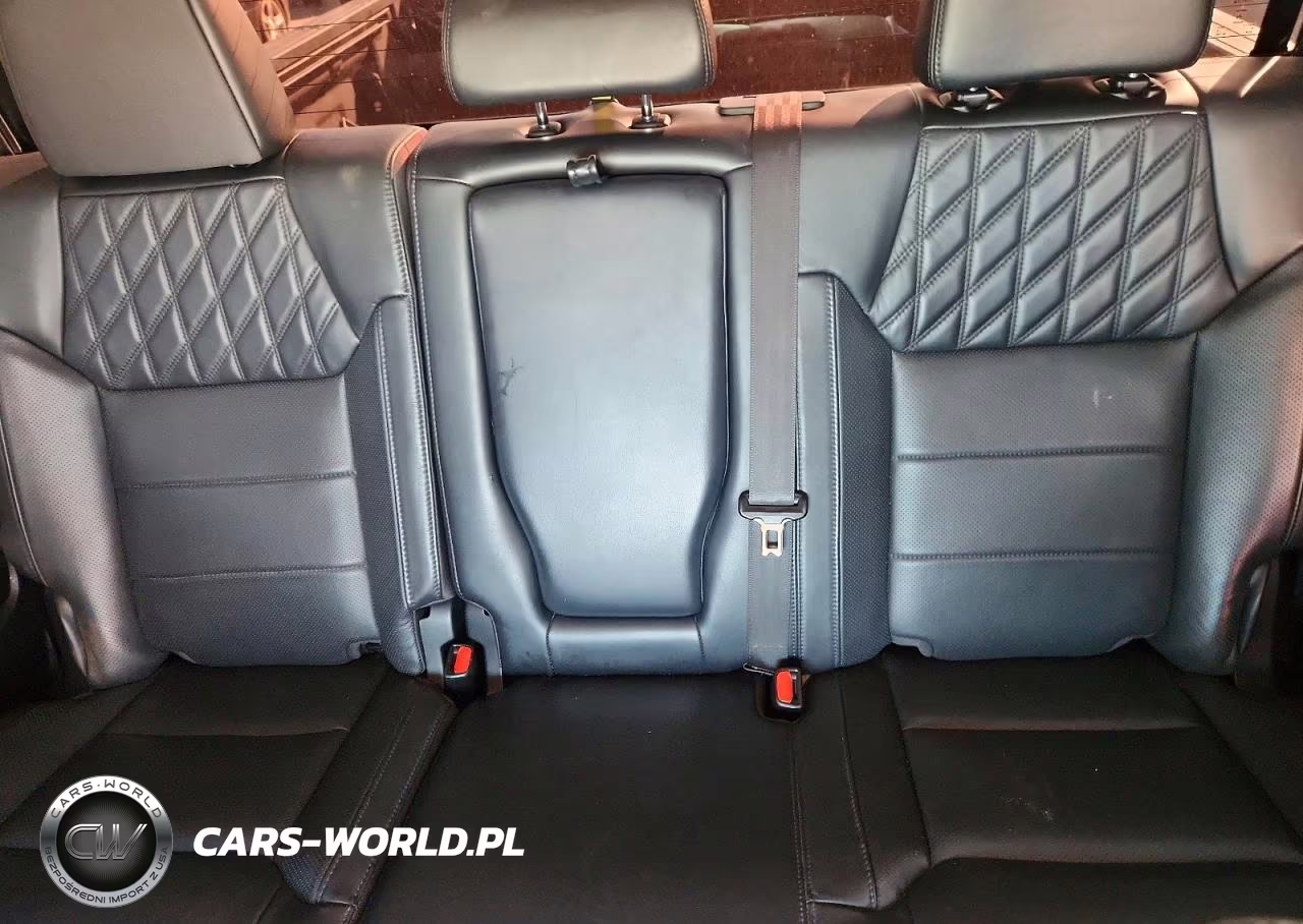 2019 Toyota Tundra Platinum VIN:5TFGY5F18KX250603 - 10