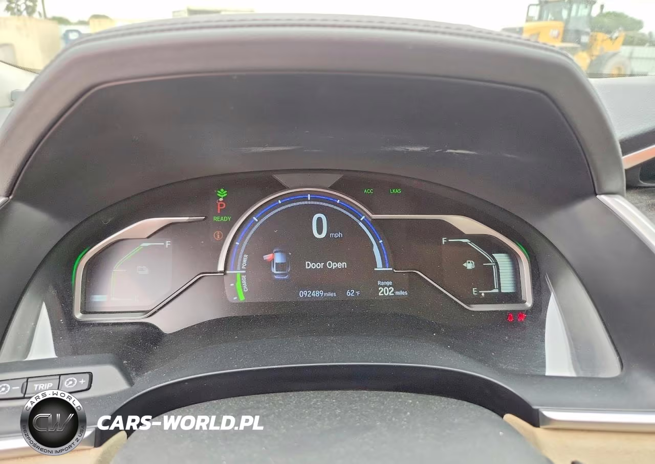 2019 Honda Clarity Touring VIN:JHMZC5F33KC001141 - 9