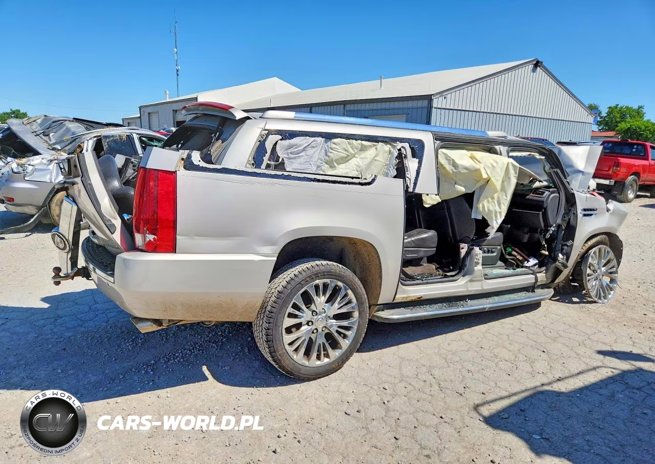 2008 Cadillac Escalade Esv VIN:1GYFC66818R227541 - 3