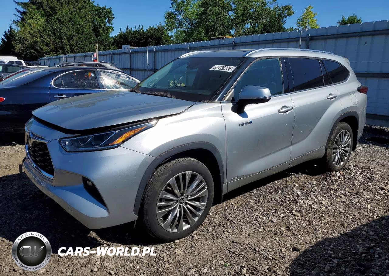 2021 Toyota Highlander Hybrid Platinum