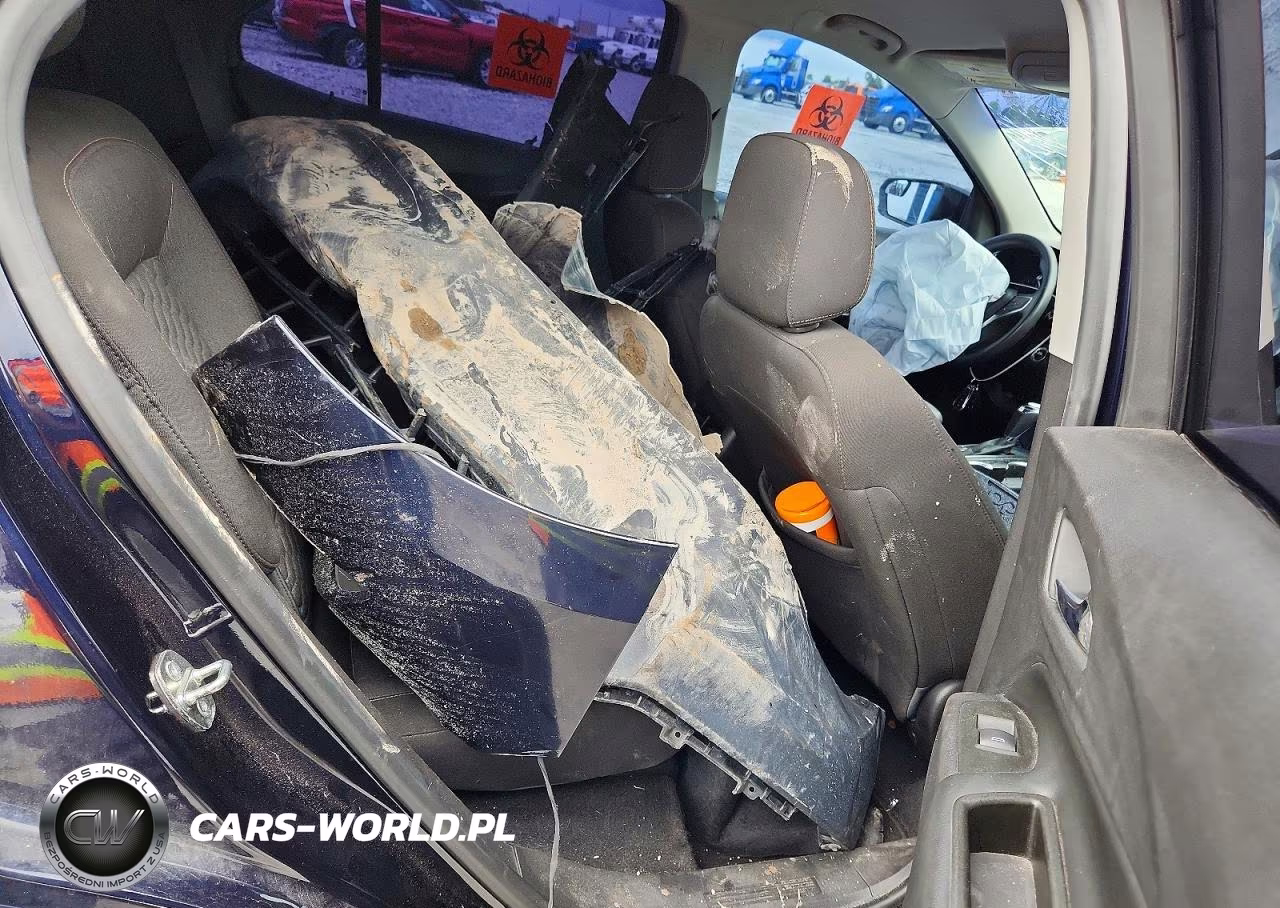 2020 Chevrolet Equinox Lt VIN:3GNAXKEV2LS628159 - 10