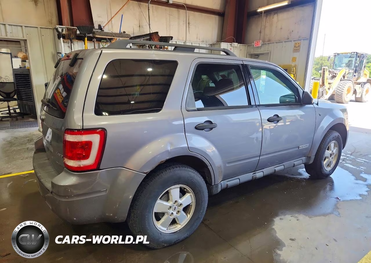 2008 Ford Escape Xlt VIN:1FMCU93168KB79327 - 3