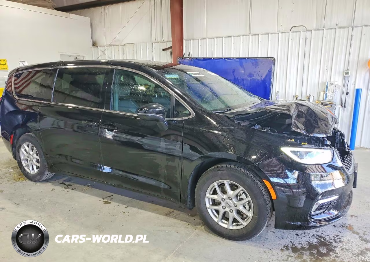 2025 Chrysler Pacifica Select VIN:2C4RC1BG6SR532084 - 4