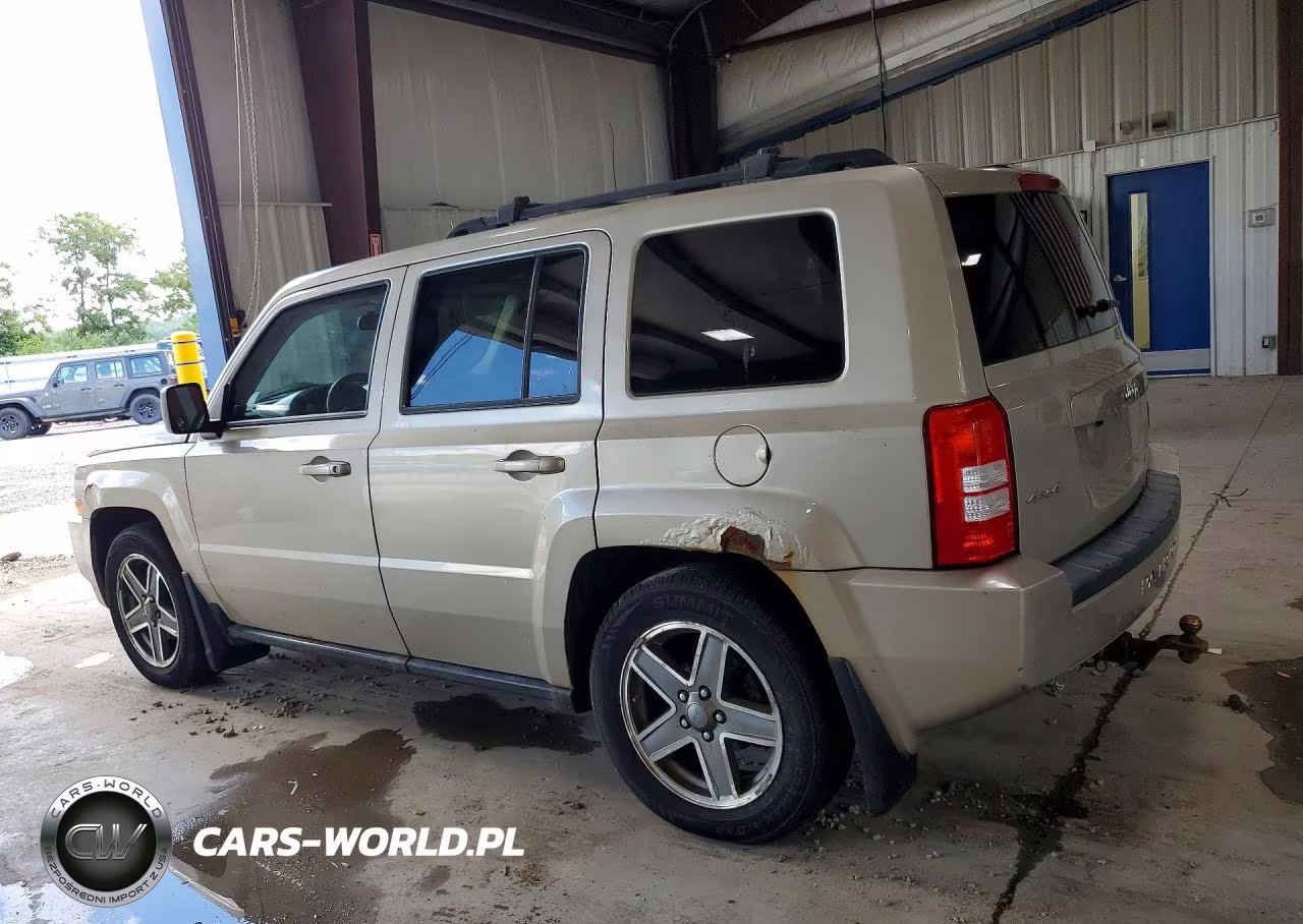 2010 Jeep Patriot Sport VIN:1J4NF2GB6AD510865 - 2