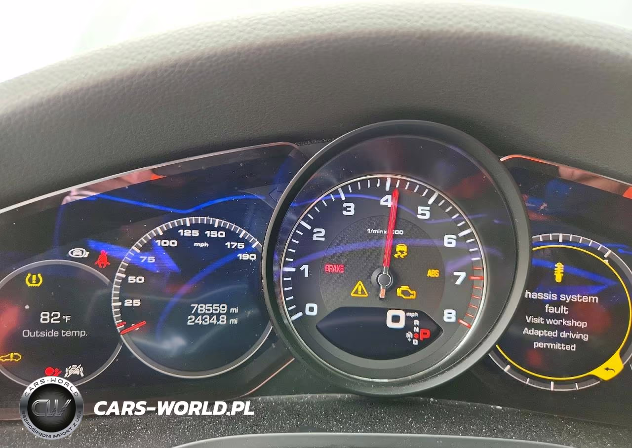 2019 Porsche Cayenne S VIN:WP1AB2AYXKDA61266 - 9
