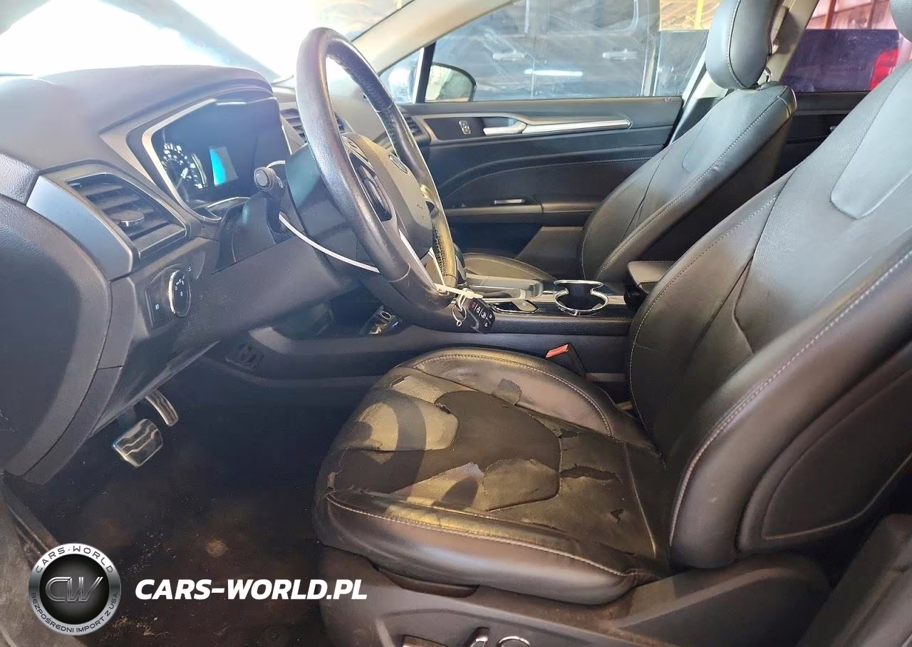 2014 Ford Fusion Titanium Phev VIN:3FA6P0SUXER383061 - 7