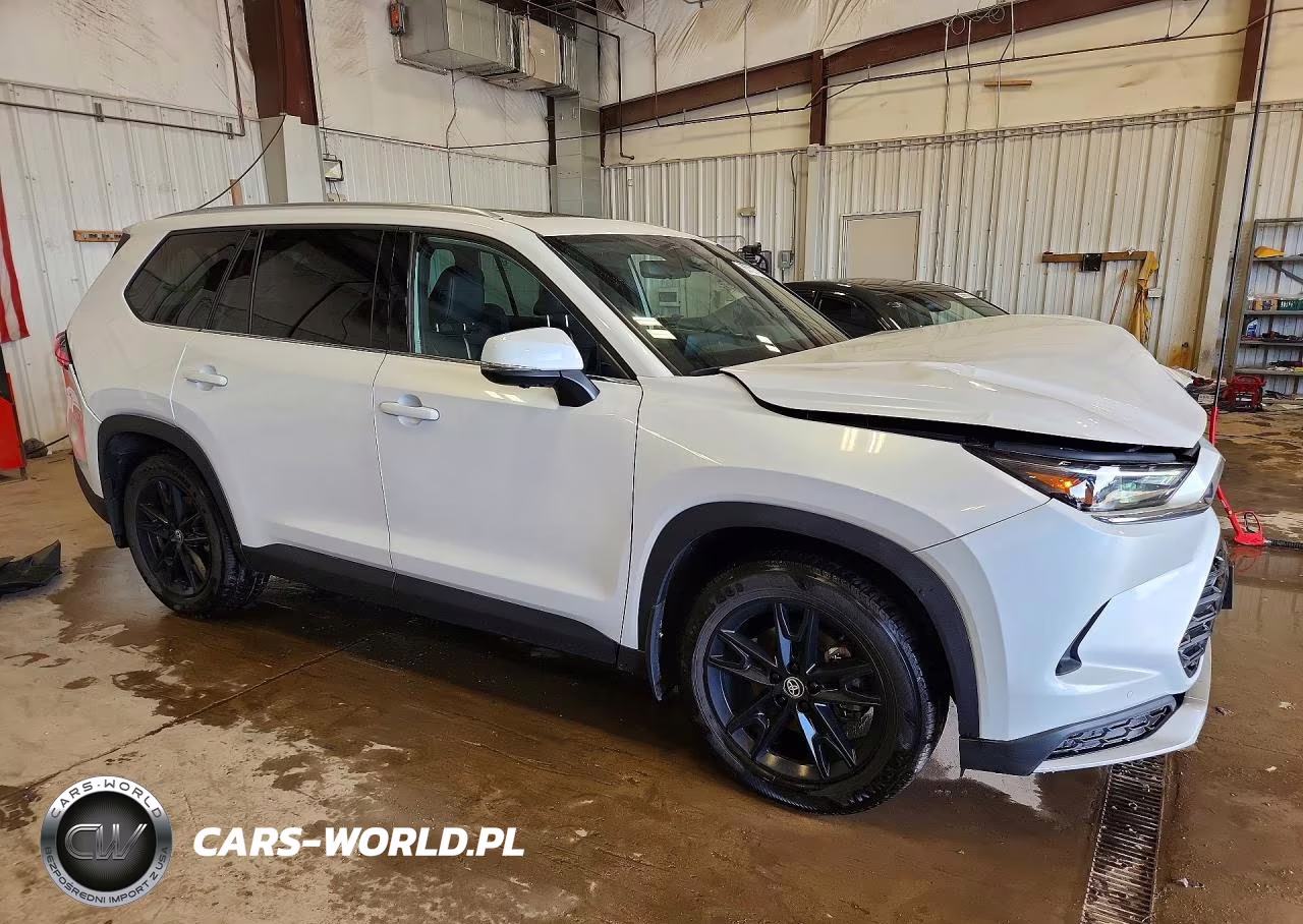 2024 Toyota Grand Highlander Hybrid Max Platinum VIN:5TDADAB53RS007056 - 4