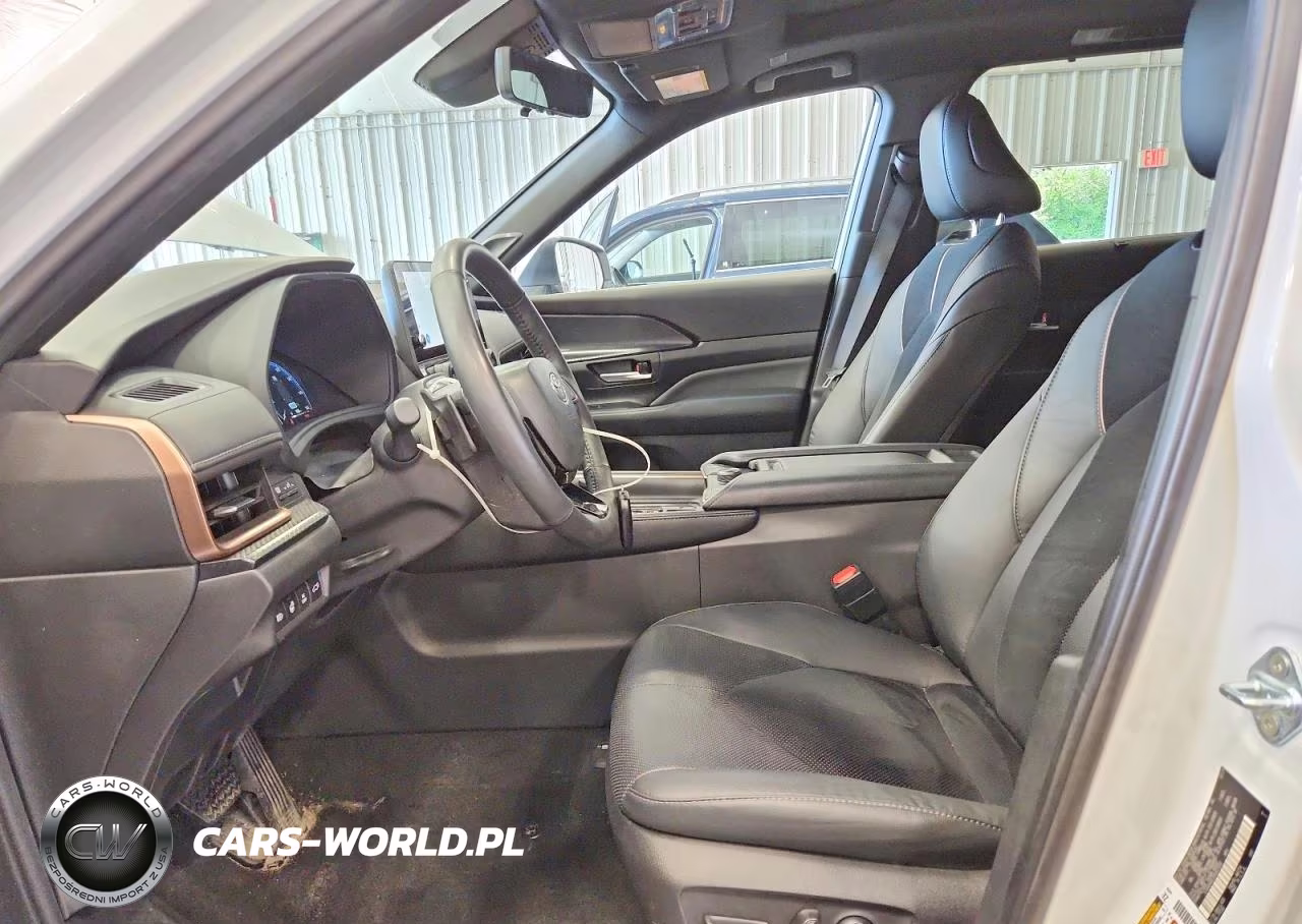 2024 Toyota Grand Highlander Hybrid Max Platinum VIN:5TDADAB53RS007056 - 7