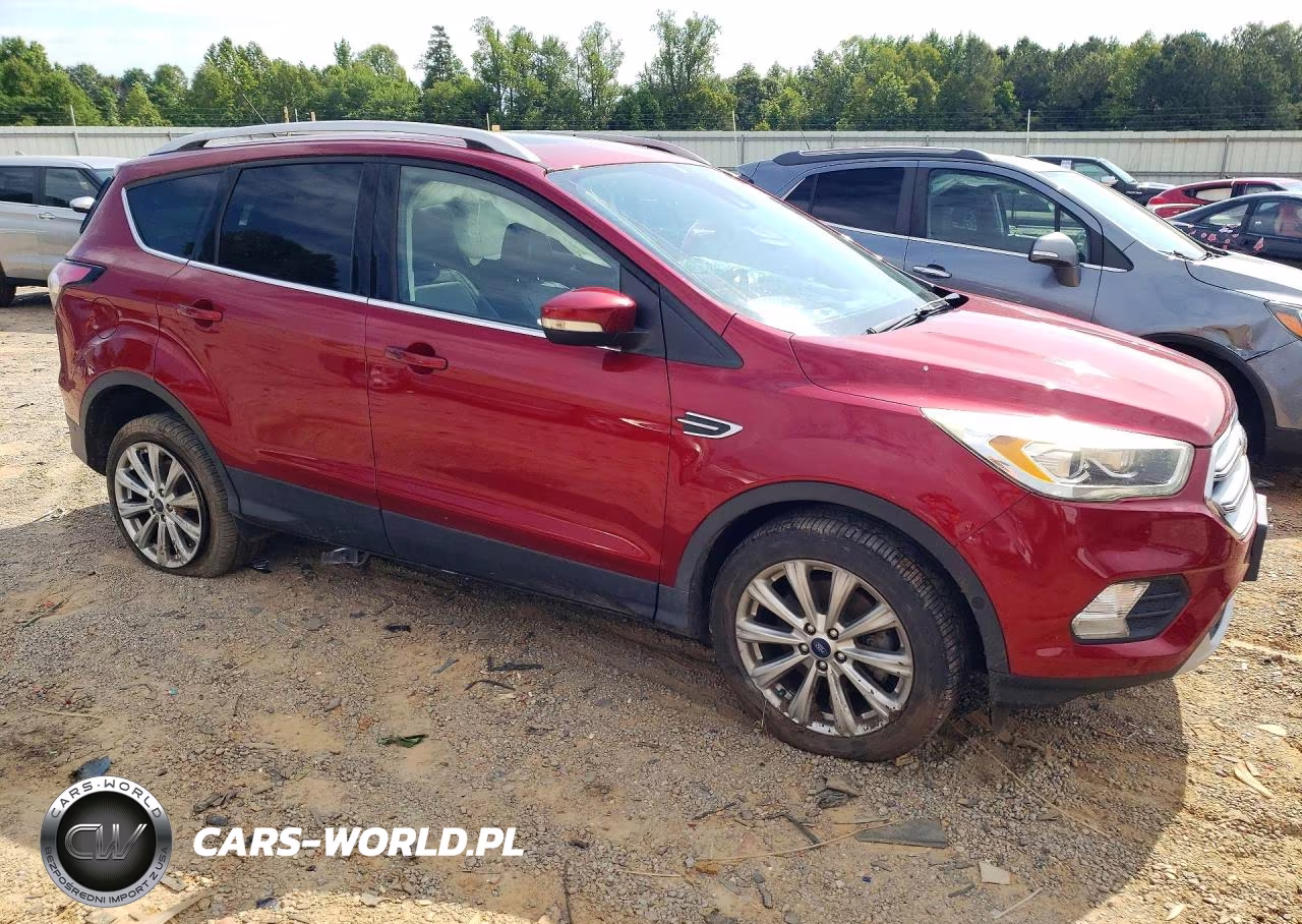 2017 Ford Escape Titanium VIN:1FMCU9J90HUE13359 - 4