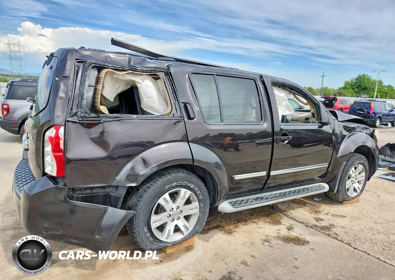 2011 Nissan Pathfinder S VIN:5N1AR1NB9BC628341 - 3