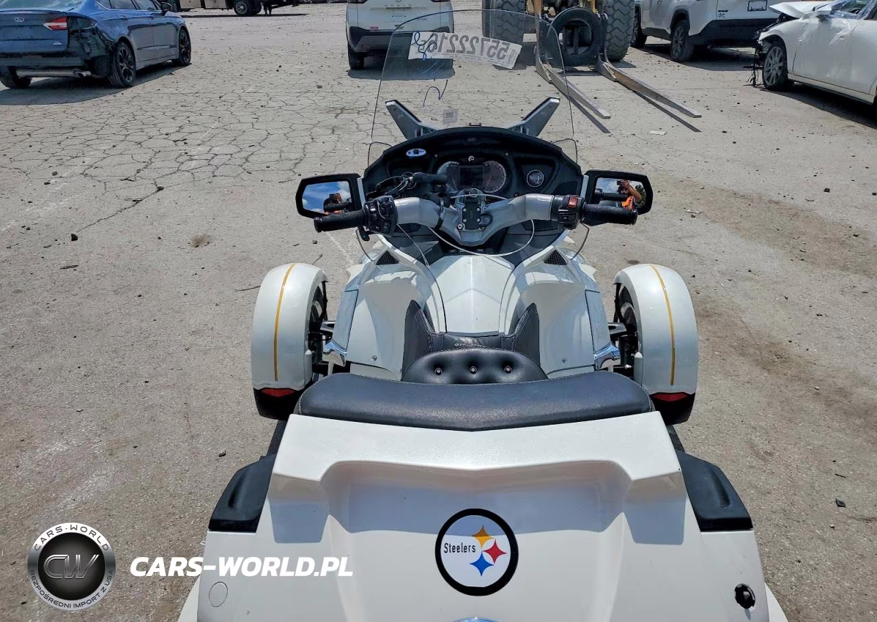 2011 Can-Am Spyder Roadster Rt-Ltd VIN:2BXJBDC10BV001739 - 6