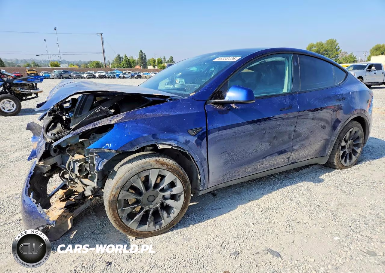 2024 Tesla Model Y – zdjęcie 1 z 14