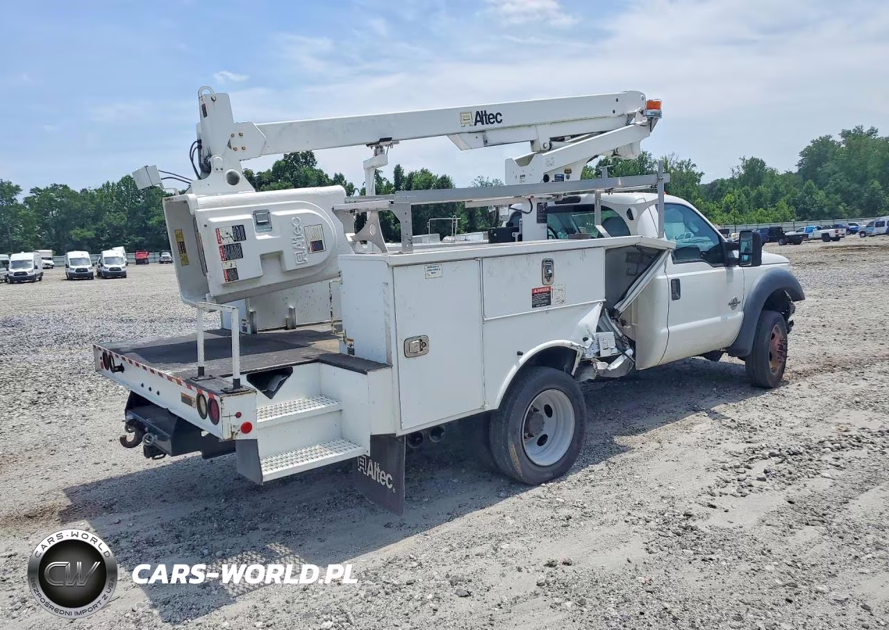 2016 Ford F450 Super Duty VIN:1FDUF4GT3GEC33113 - 3