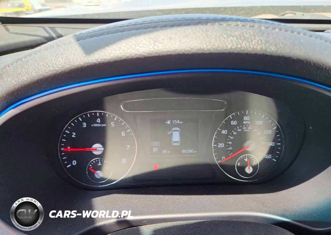 2019 Kia Sorento L VIN:5XYPG4A30KG610939 - 9