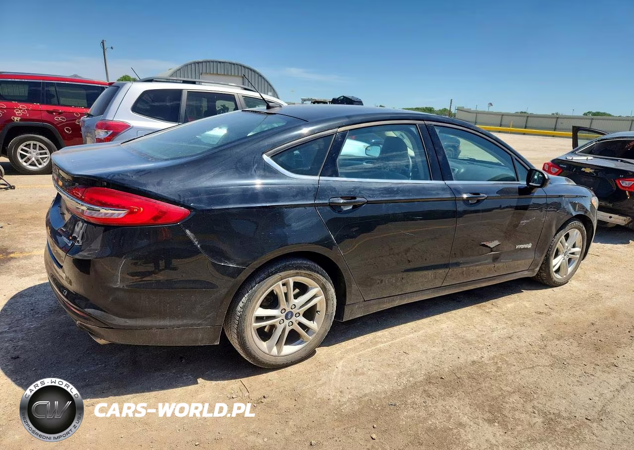 2018 Ford Fusion S Hybrid VIN:3FA6P0UU5JR122072 - 3
