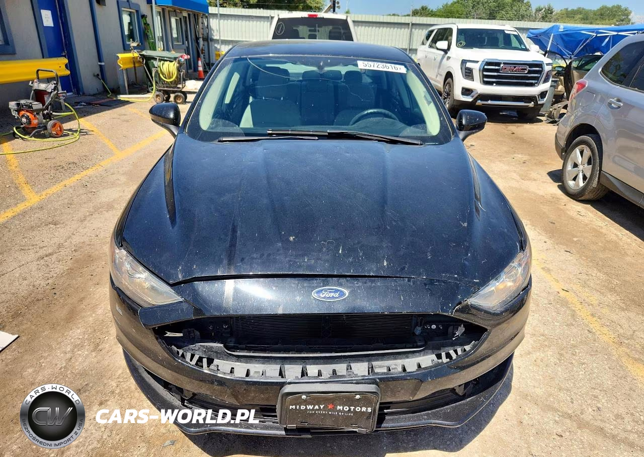 2018 Ford Fusion S Hybrid VIN:3FA6P0UU5JR122072 - 5