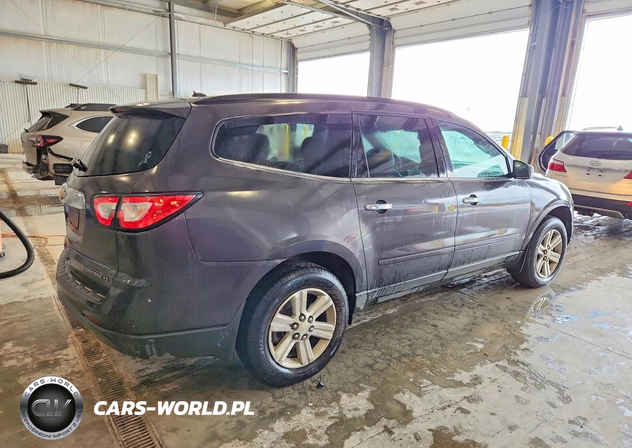2014 Chevrolet Traverse Lt VIN:1GNKVHKD5EJ185910 - 3