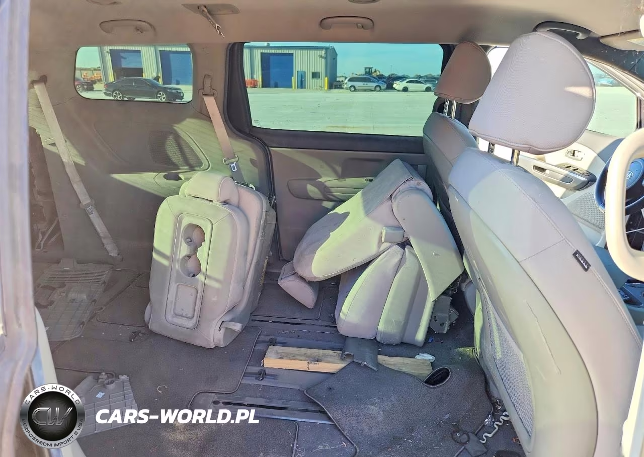 2021 Kia Sedona Lx VIN:KNDMB5C18M6673831 - 11