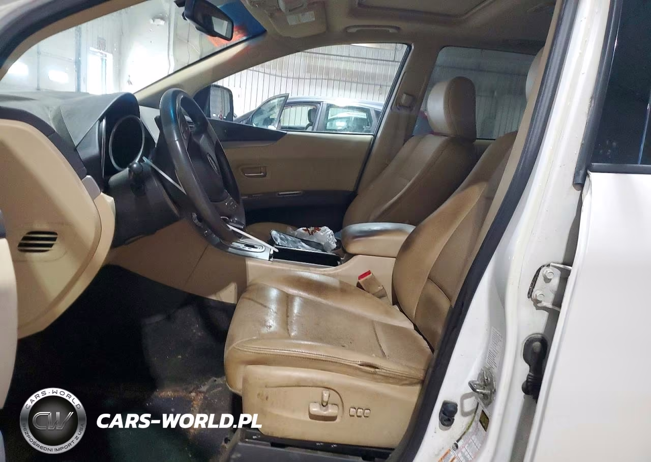 2019 Chevrolet Trax Ls VIN:3GNCJNSB7KL108182 - 7