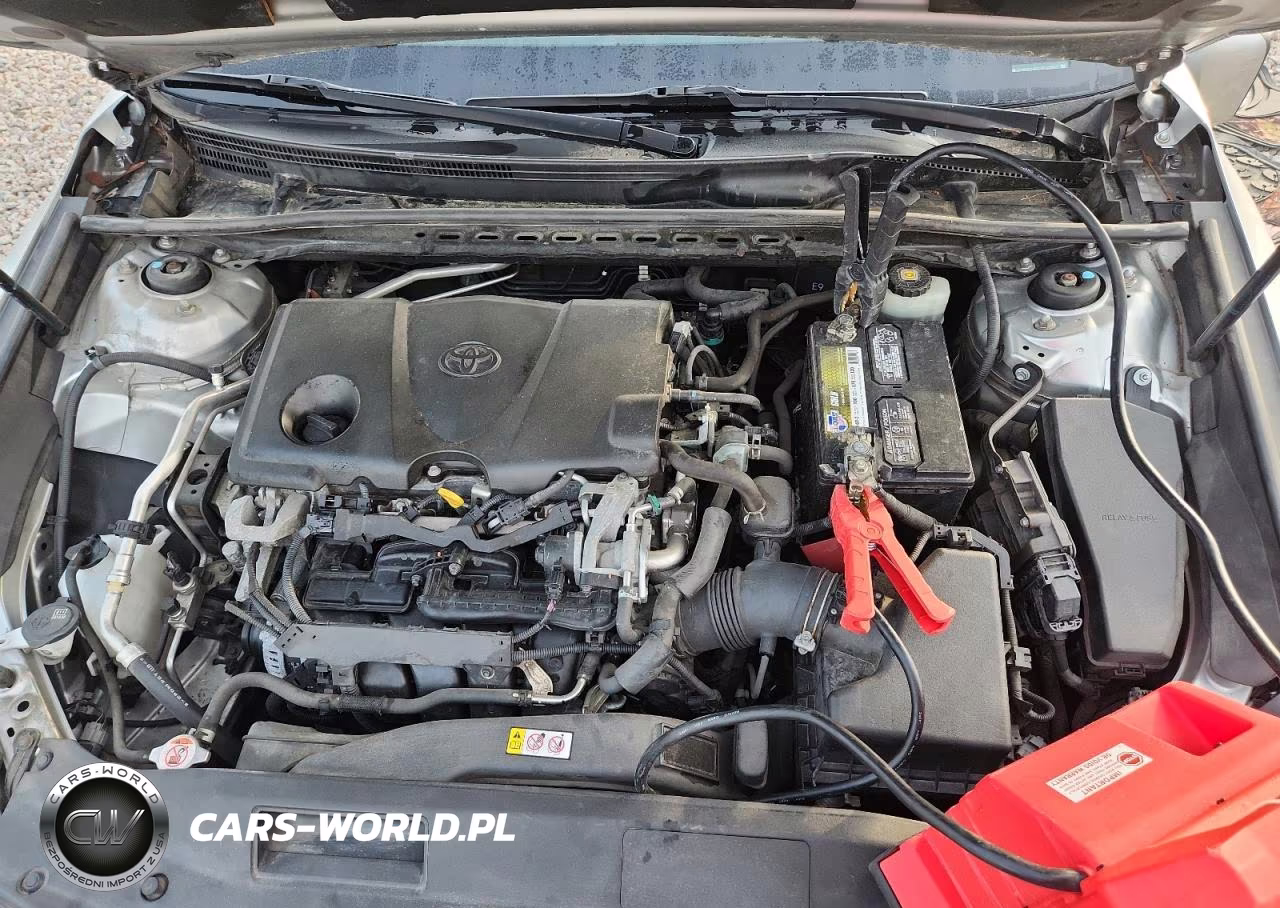 2018 Toyota Camry Le VIN:JTNB11HKXJ3013867 - 11