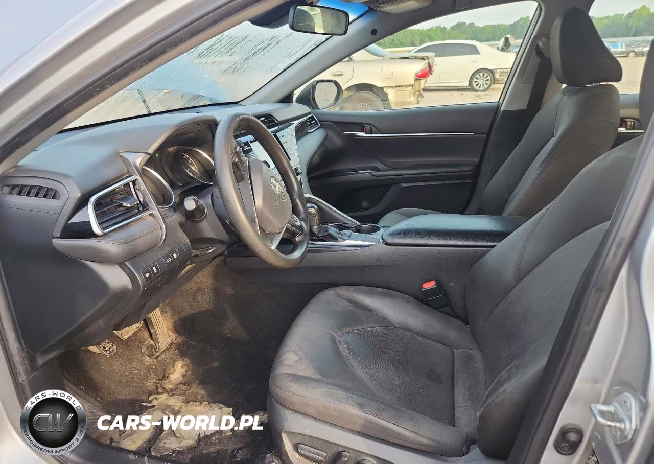 2018 Toyota Camry Le VIN:JTNB11HKXJ3013867 - 7