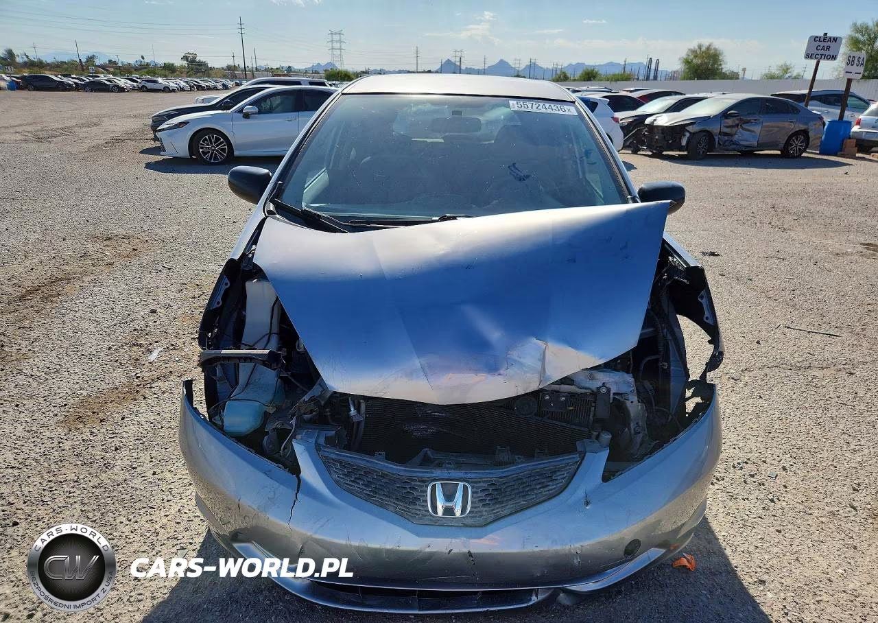 2010 Honda Fit VIN:JHMGE8H22AC010094 - 5