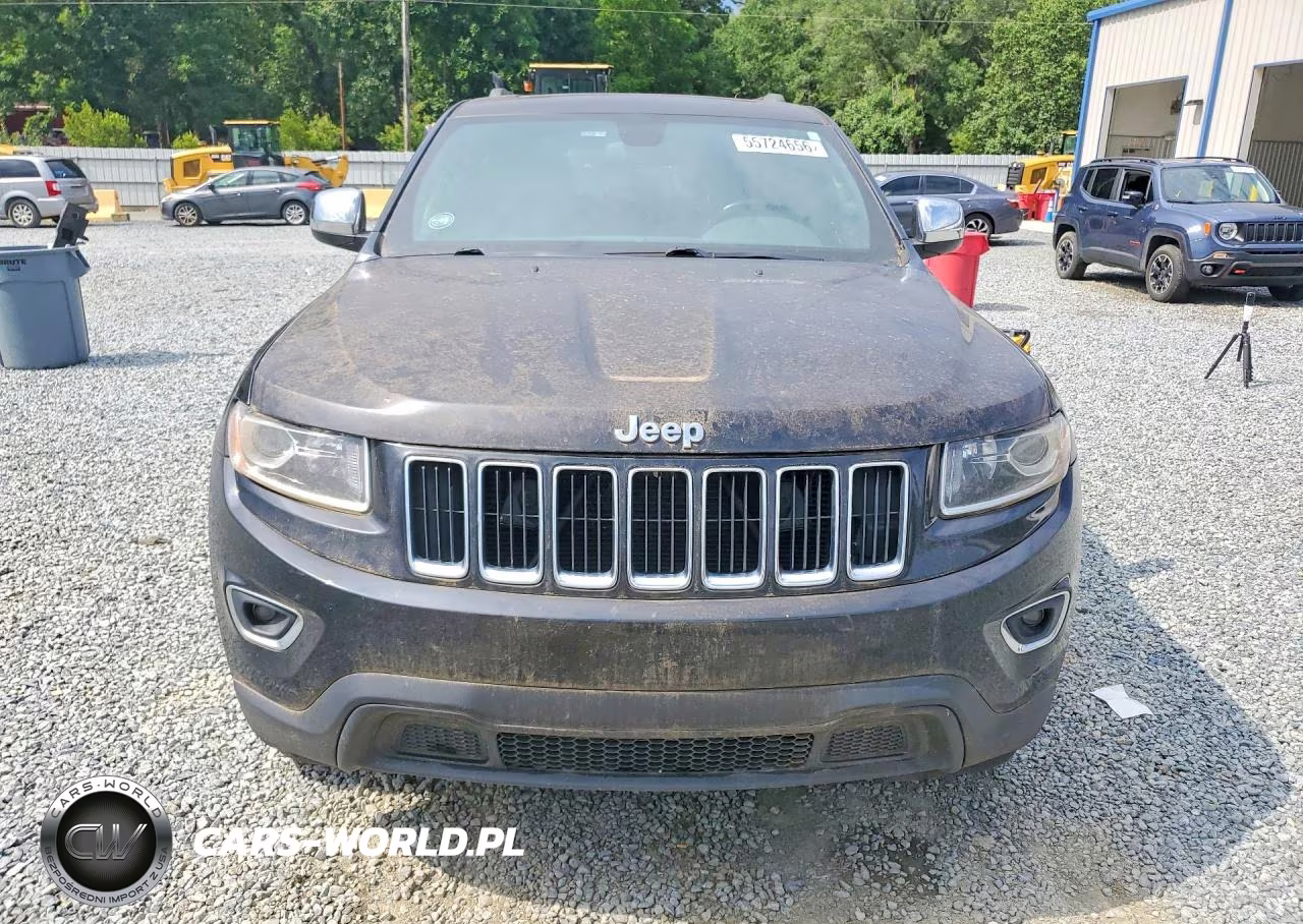 2015 Jeep Grand Cherokee Laredo VIN:1C4RJFAG7FC844031 - 5