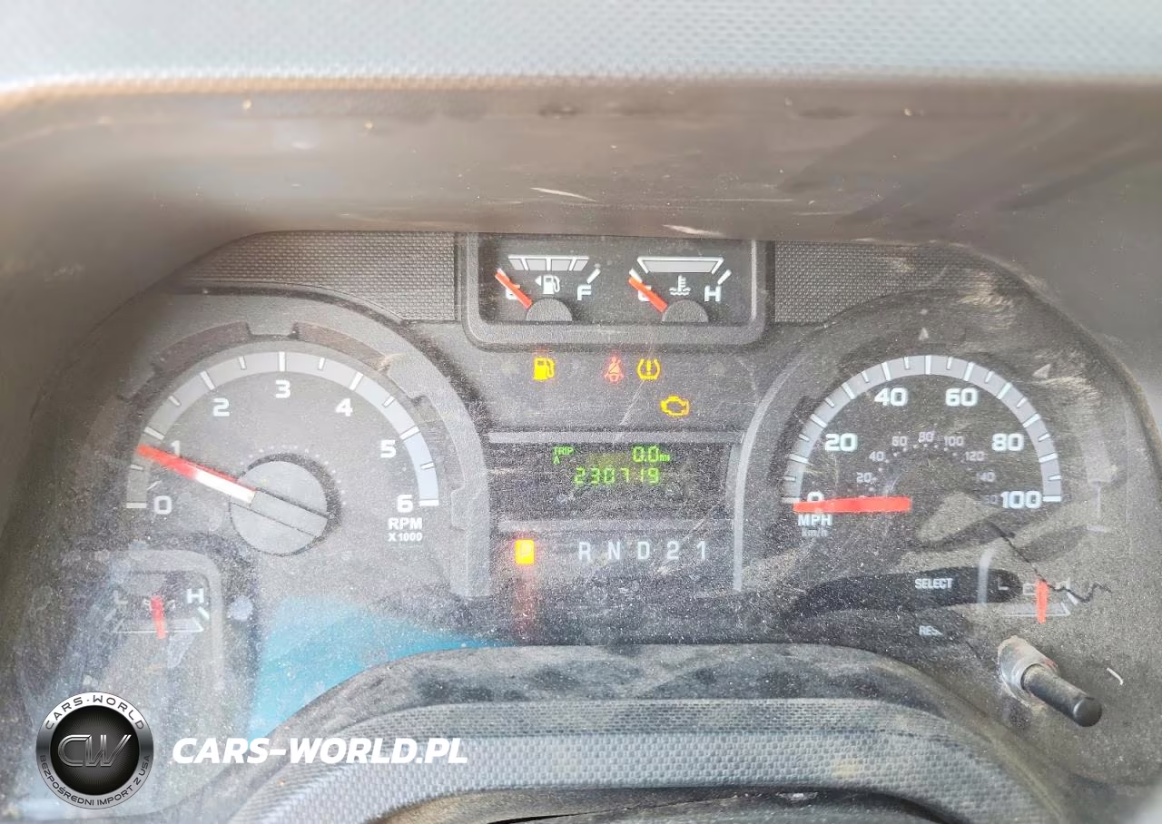 2012 Ford Econoline E250 Van VIN:1FTNE2EL2CDA22942 - 9