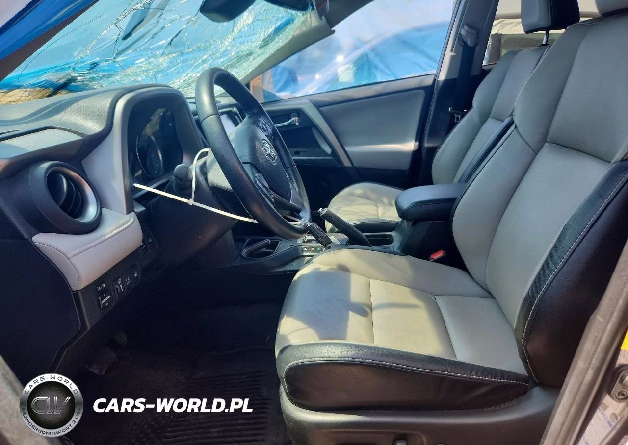 2017 Toyota Rav4 Platinum VIN:2T3DFREV2HW542989 - 7