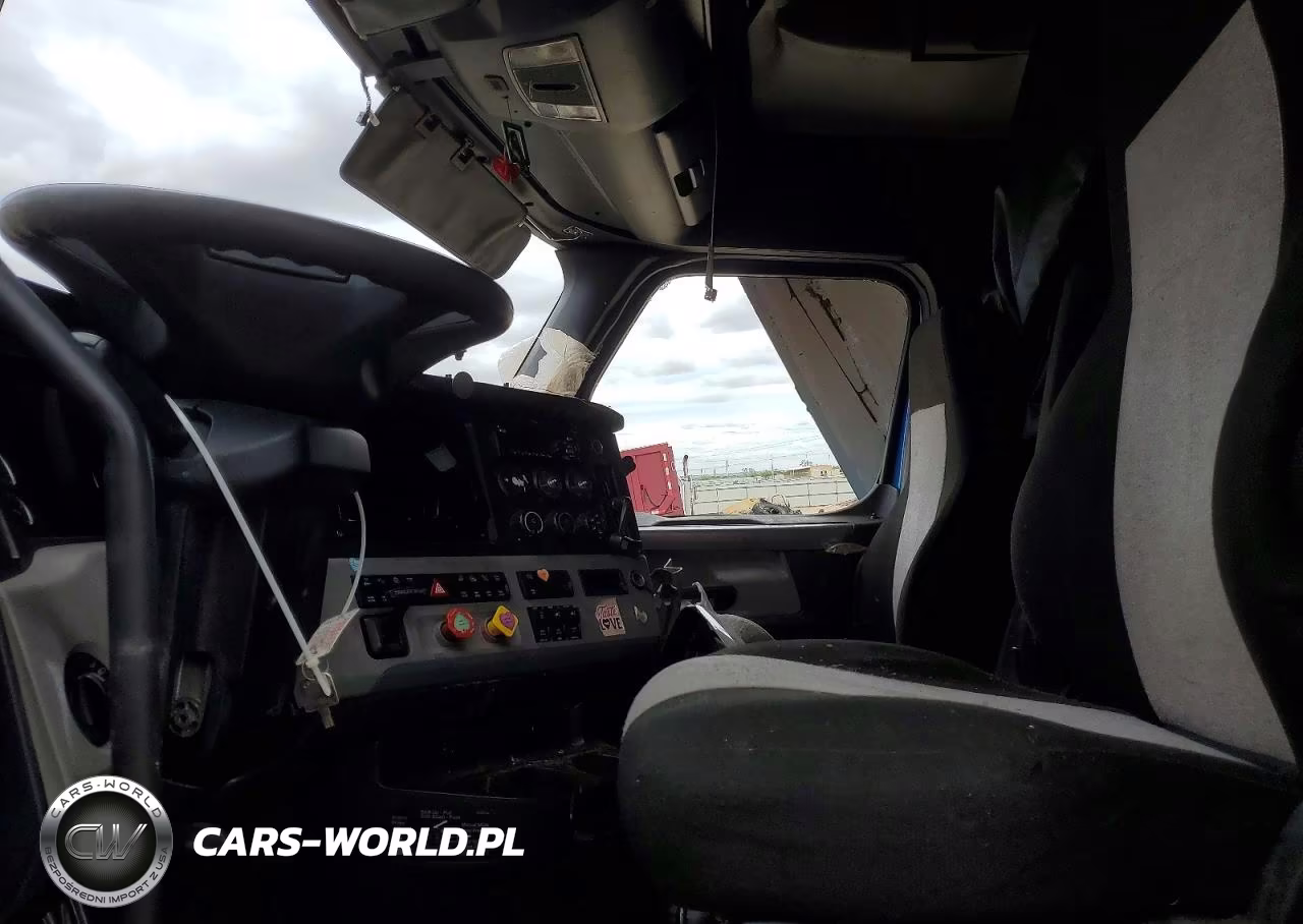 2020 Freightliner Cascadia 126 VIN:3AKJHHDR3LSLR1231 - 5