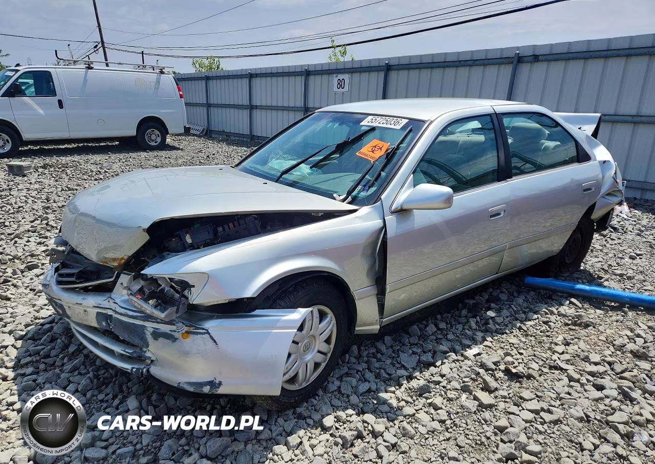 2001 Toyota Camry Le V6 – zdjęcie 1 z 12