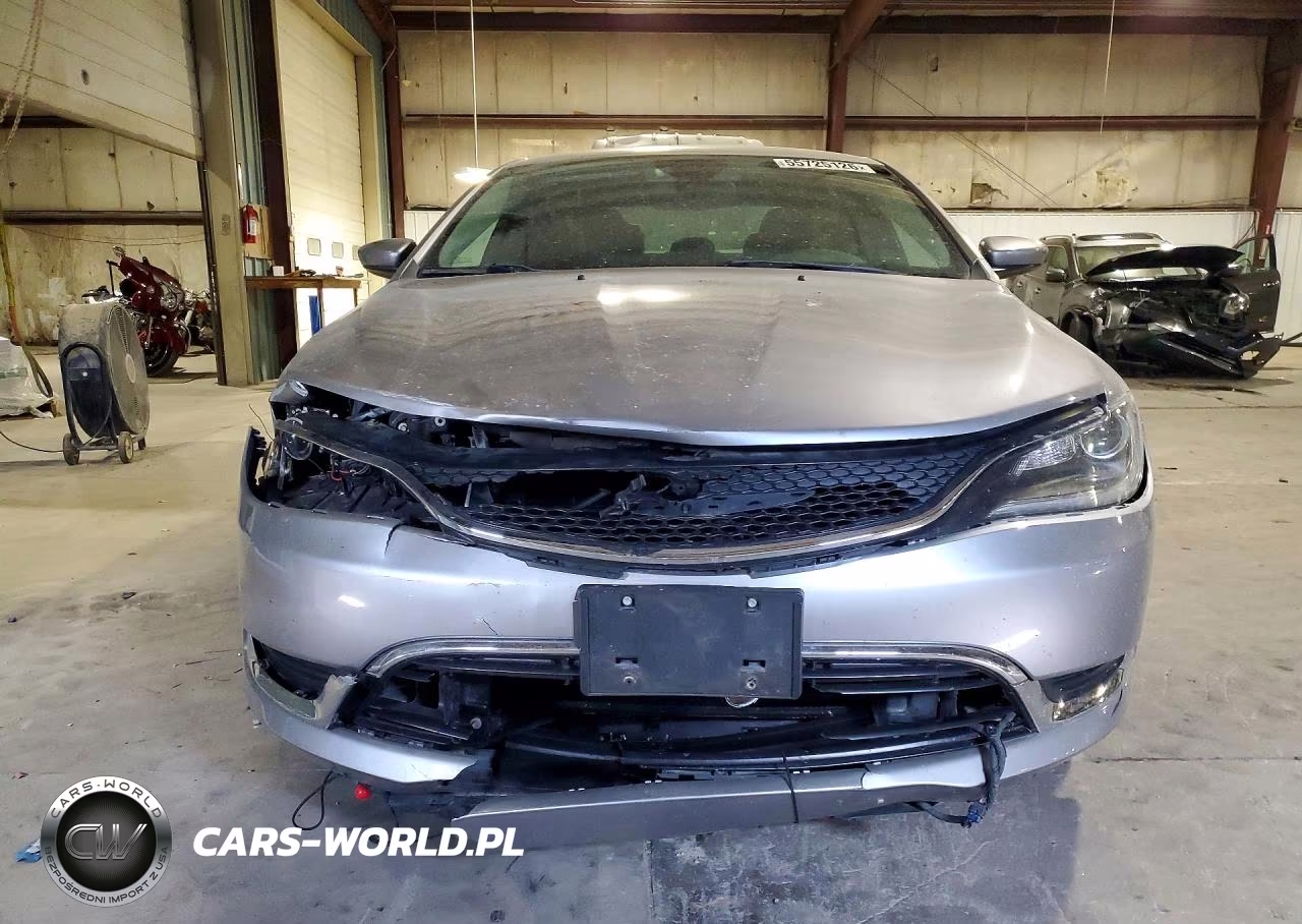 2015 Chrysler 200 Limited VIN:1C3CCCAB3FN634652 - 5