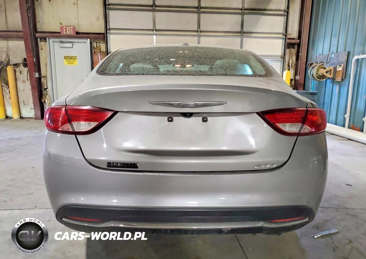 2015 Chrysler 200 Limited VIN:1C3CCCAB3FN634652 - 6
