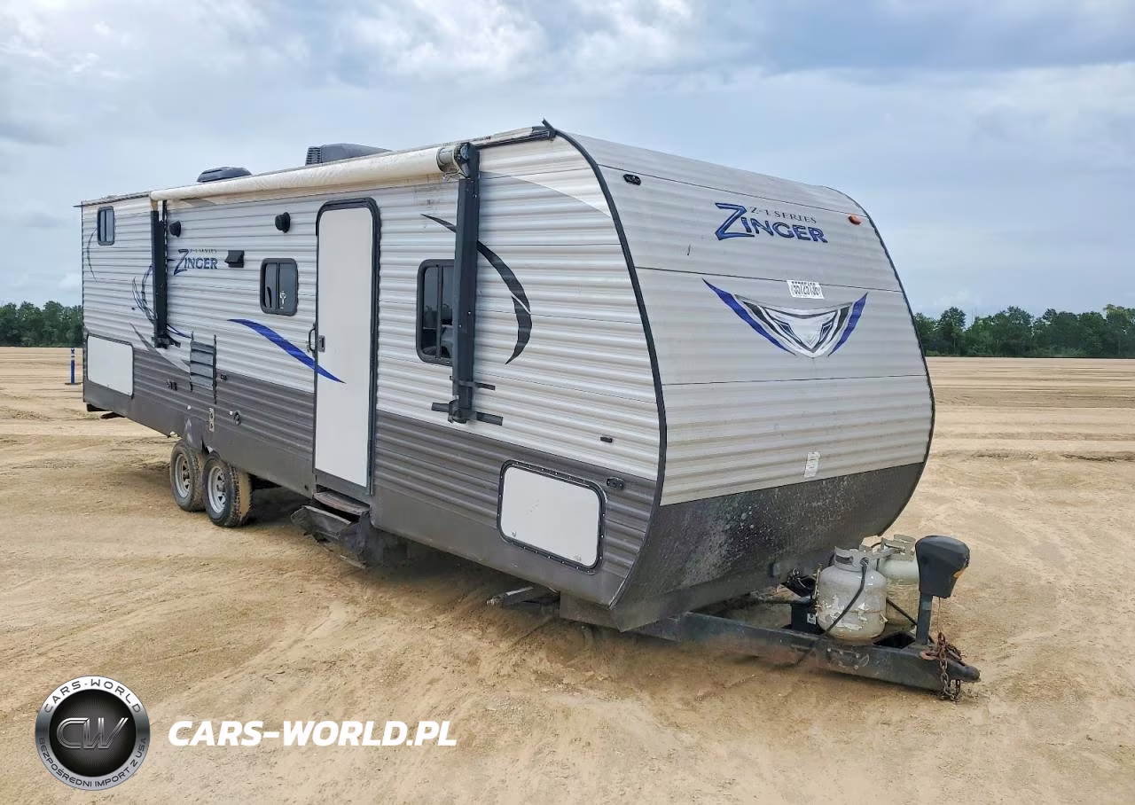 2017 Cross Roads Zinger Camper