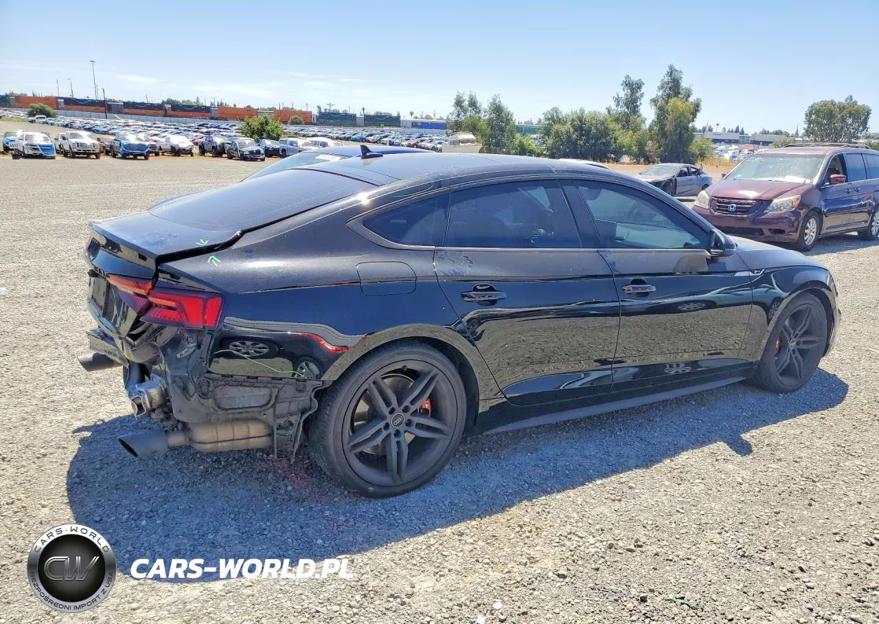 2018 Audi A5 Premium Plus S-Line VIN:WAUENCF58JA108998 - 3