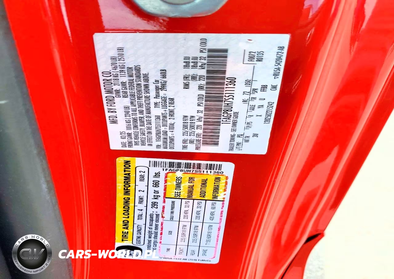2025 Ford Mustang VIN:1FAGP8UH7S5111360 - 12