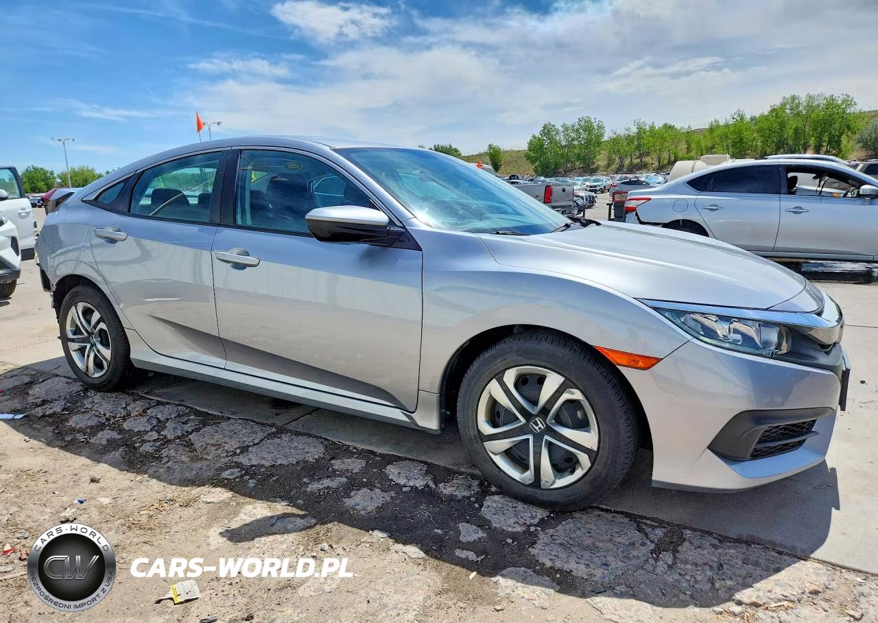 2018 Honda Civic Lx VIN:2HGFC2F55JH601175 - 4