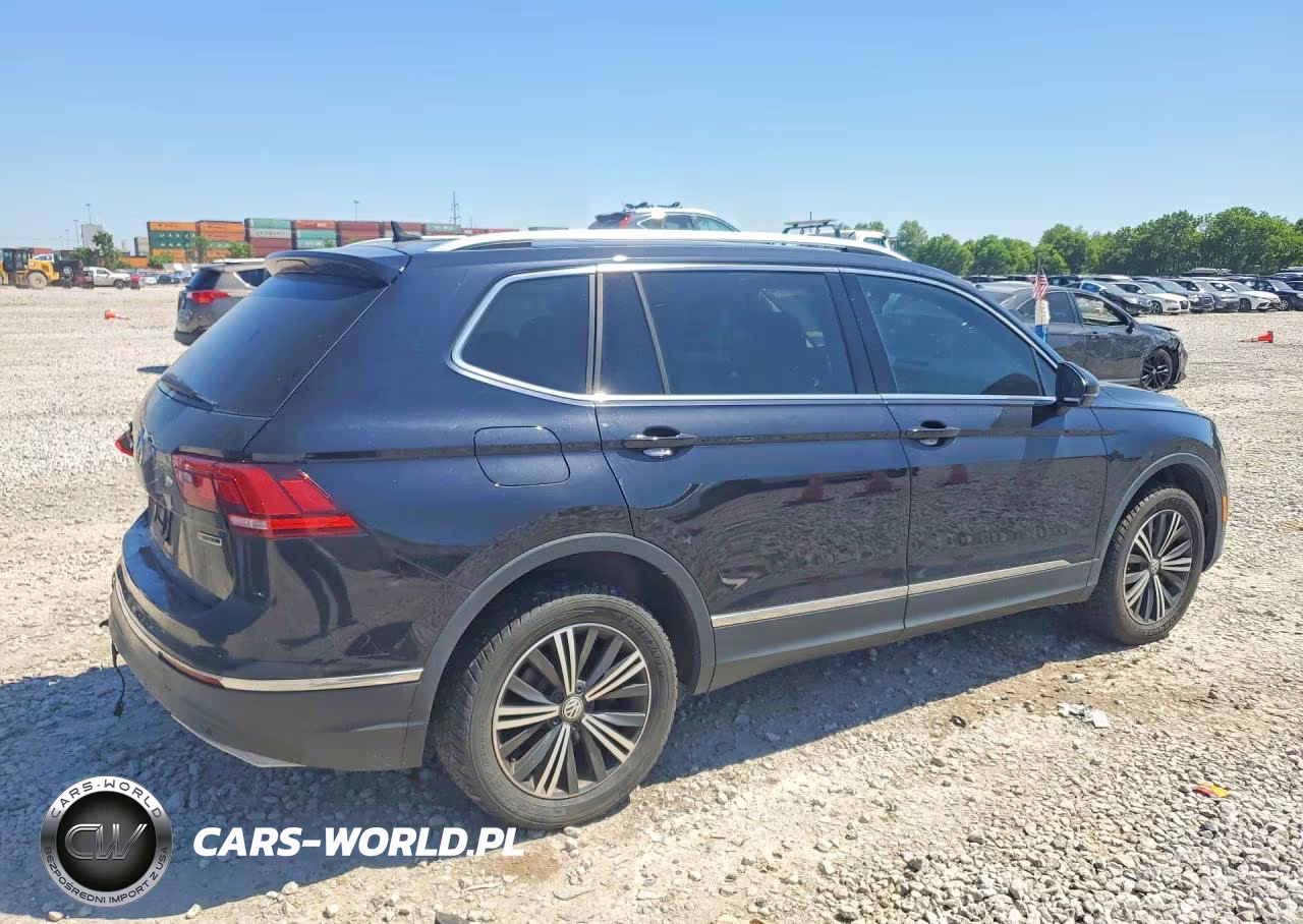 2019 Volkswagen Tiguan VIN:3VV2B7AX4KM110655 - 3
