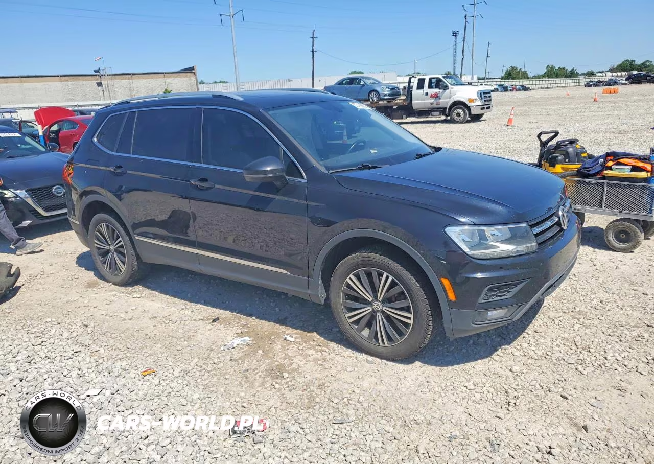 2019 Volkswagen Tiguan VIN:3VV2B7AX4KM110655 - 4